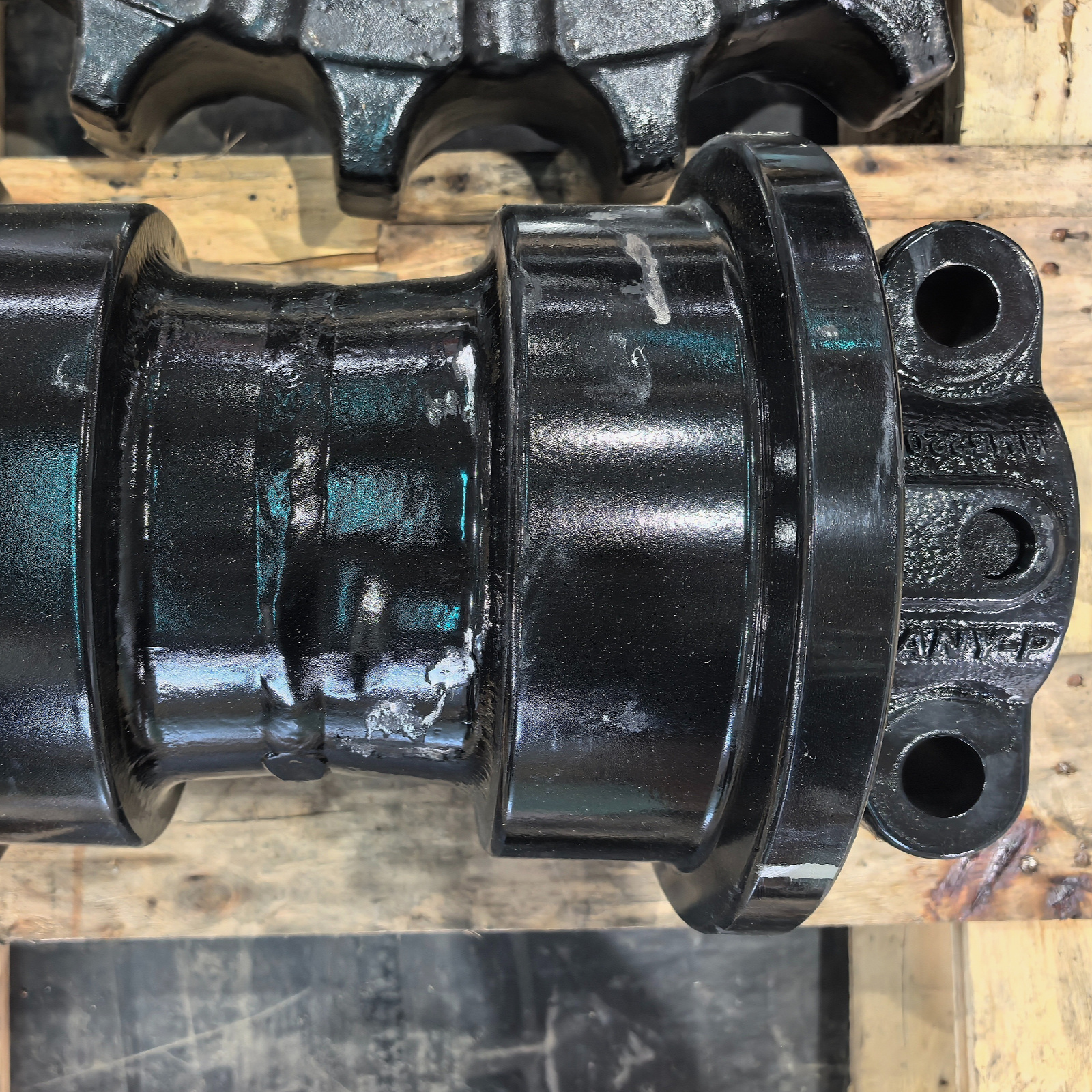 SWZ216E1-Y Track roller assembly SSY006364057 for  SY365/SY375